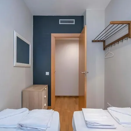Modern And Bright In Eixample 5-2 Apartamento