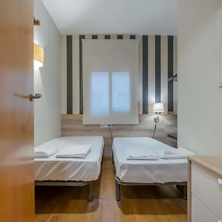 Modern And Bright In Eixample 5-2 *